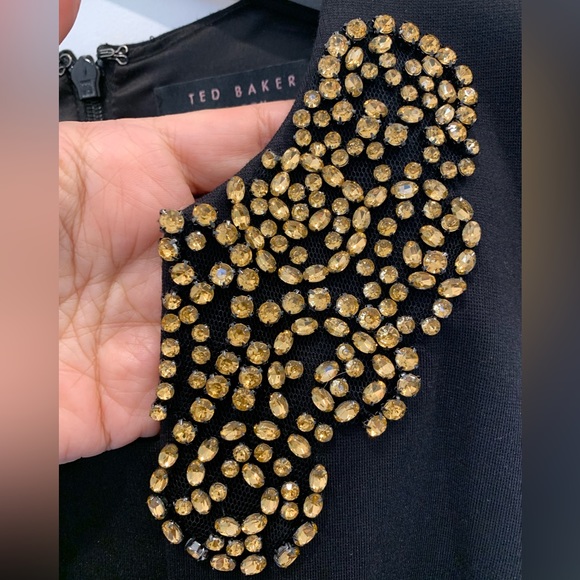 Ted Baker London black Edella embellished dress. Size 0 (2 U.S.) - Picture 3 of 7